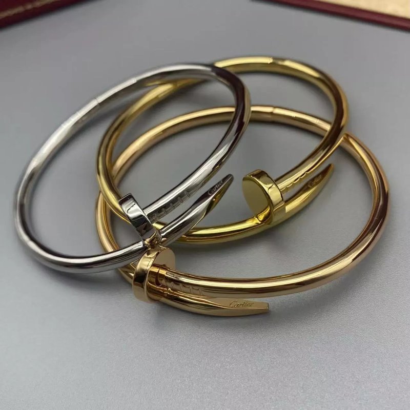Kakobuy spreadsheet jewelry - Gold-Plated V-Gold Full Stone Large Nail Bracelet product image