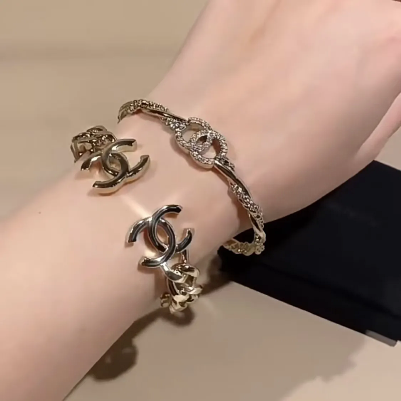 Kakobuy spreadsheet jewelry - Gold-Tone Interlocking C Vintage Style Cuff Bracelets product image