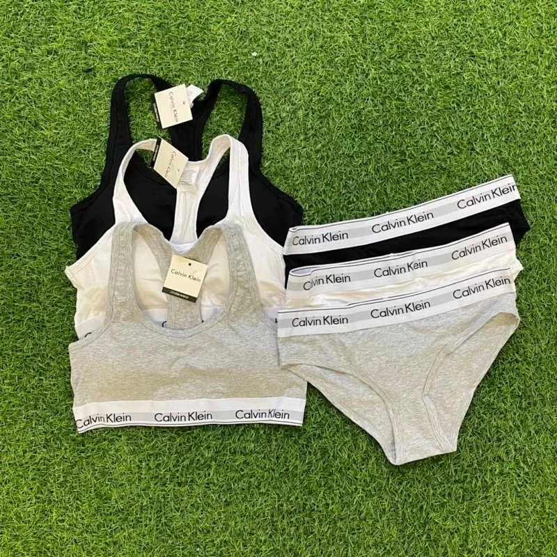 Kakobuy spreadsheet accessories - Metallic Chrome Black, White, and Grey Sports Bra and Briefs Set product image