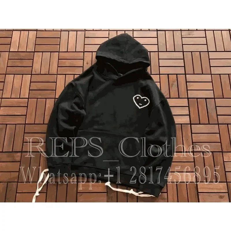 Kakobuy spreadsheet Carsicko hoodies - Carsicko Black Heart Logo Tracksuit Set product image