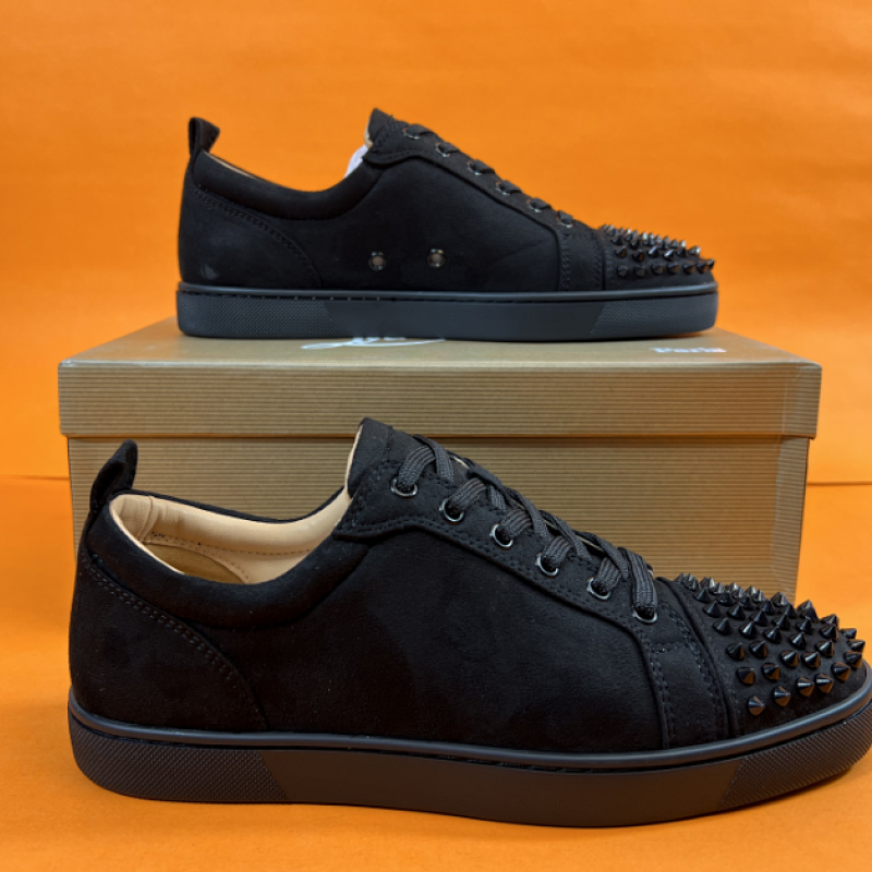 Kakobuy spreadsheet Christian Louboutin shoes - Christian Louboutin Louis Junior Spikes Black Sneakers product image
