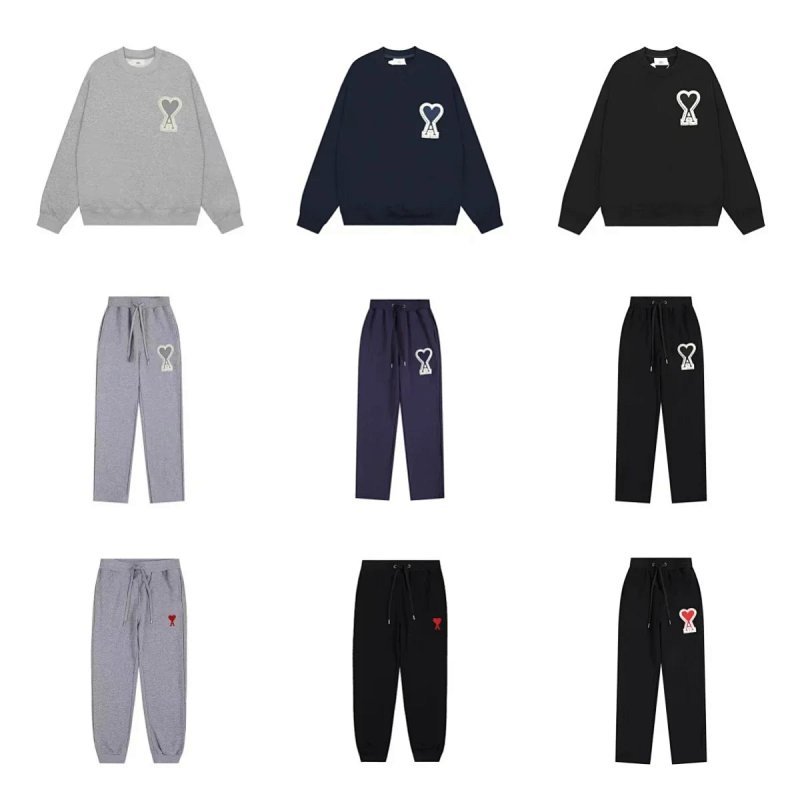 Kakobuy spreadsheet tracksuits and sets - Heart Logo Solid Color Sweatshirt and Sweatpants Set product image