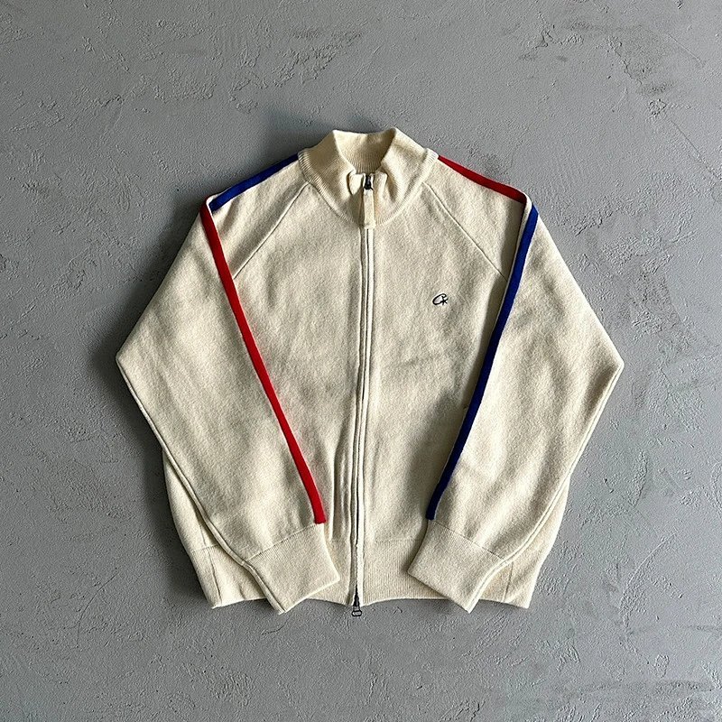 Kakobuy spreadsheet hoodies - 刺绣字母立领拉链开衫针织衫毛衣男外套 product image