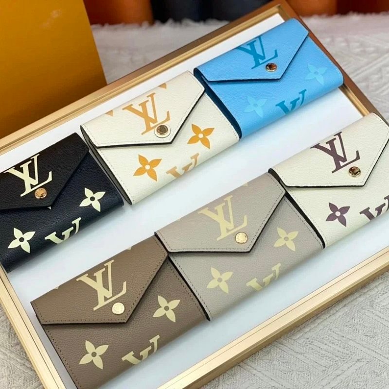Kakobuy spreadsheet Louis Vuitton bags - Louis Vuitton Monogram Pattern Compact Envelope and Bifold Wallets product image