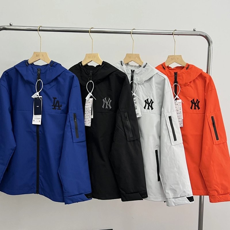 Kakobuy spreadsheet MLB jackets - MLB Unisex Hooded Windbreaker Jacket product image