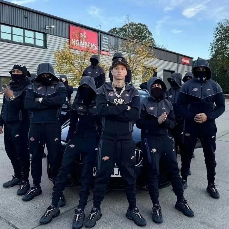 Kakobuy spreadsheet Nike tracksuits and sets - Nike Tech Fleece Multi-Color Tracksuit and Sweatshirt Set product image
