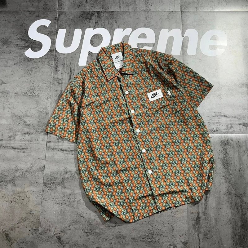 Kakobuy spreadsheet Nike accessories - Nike Sportswear Assorted Graphic Print Short-Sleeve Button-Up Shirts product image