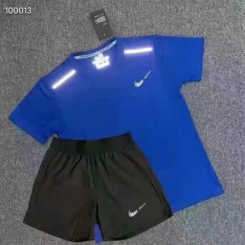 Kakobuy spreadsheet t-shirts - Reflective Accent Short-Sleeve Sports T-Shirt and Shorts Set product image