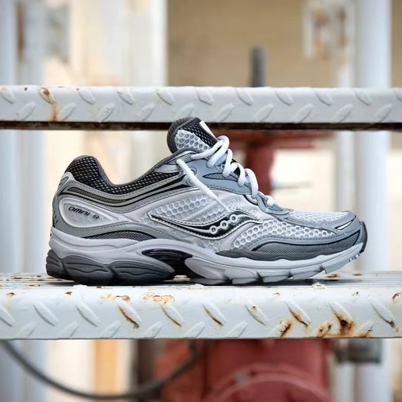 Kakobuy spreadsheet Saucony shoes - Saucony ProGrid Omni 9 Silver and Grey Running Shoes product image