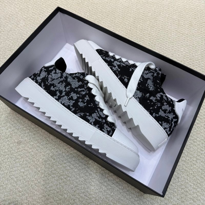 Kakobuy spreadsheet shoes - 70-时尚平板休闲防滑鞋 product image