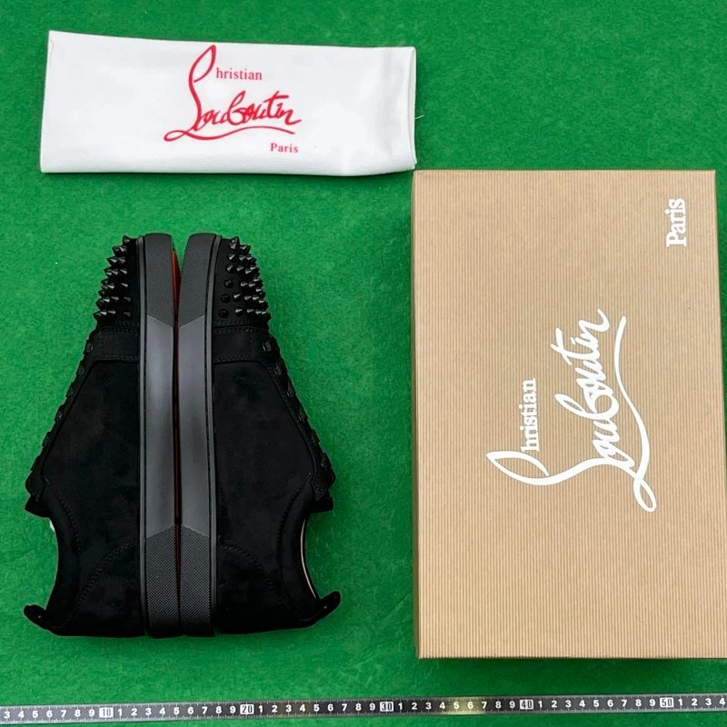 Kakobuy spreadsheet shoes - TS 红底铆钉休闲鞋男女同款 product image