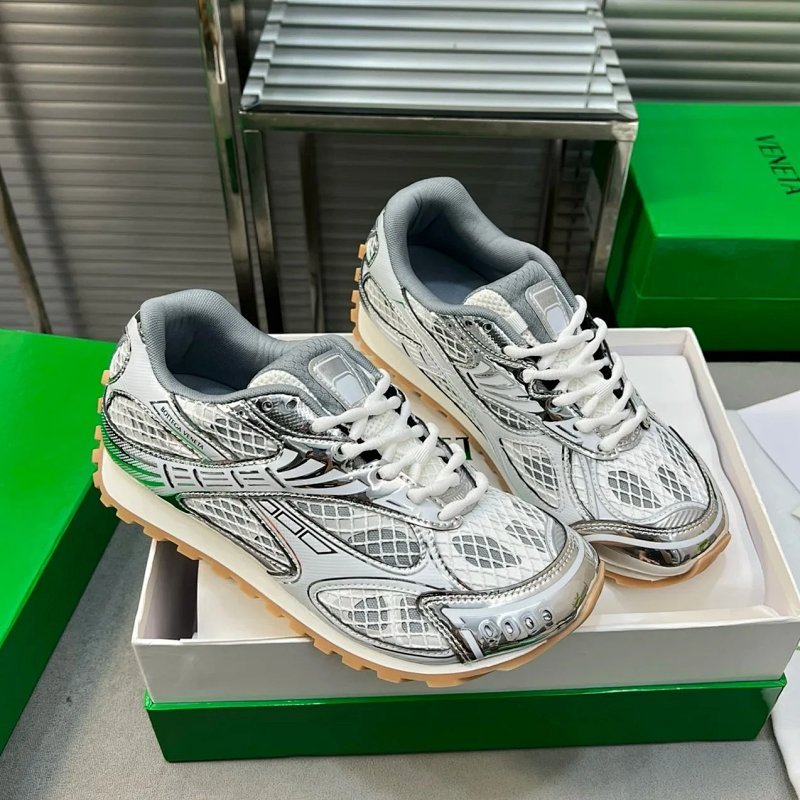 Kakobuy spreadsheet shoes - 复古网面老爹鞋防滑阿甘运动超轻休闲银色跑鞋 product image