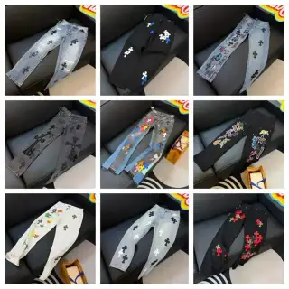 Zdjęcie produktu Kakobuy Spreadsheet Chrome Hearts pants - Jeansy Chrome Hearts z naszywkami z motywem krzyża